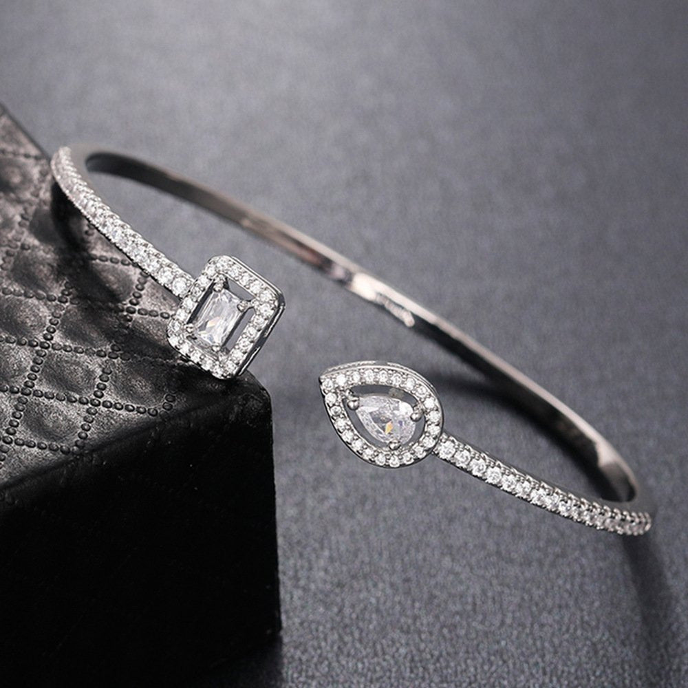 Temperament Famous Brand Simple Copper Inlaid Zircon Open Adjustable Bracelet