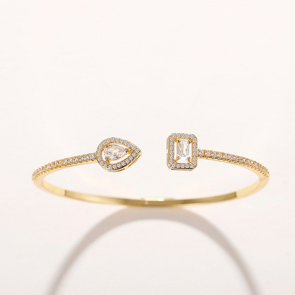 Temperament Famous Brand Simple Copper Inlaid Zircon Open Adjustable Bracelet